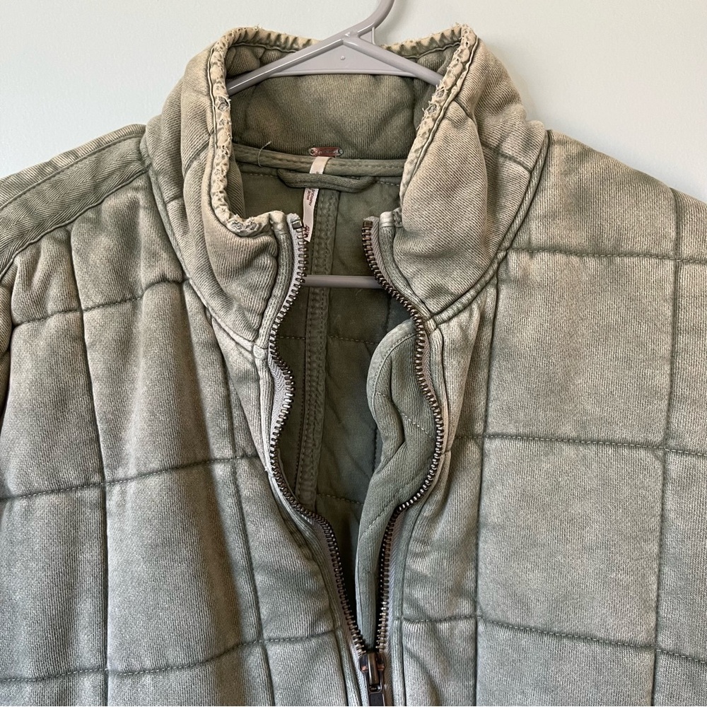 Free People- Dolman Quilted Knit Jacket - Pine XS - Picture 5 of 10